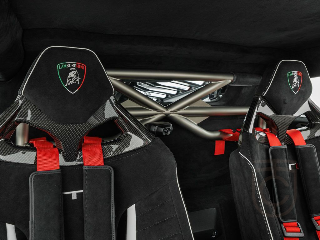 Lamborghini Huracán STO