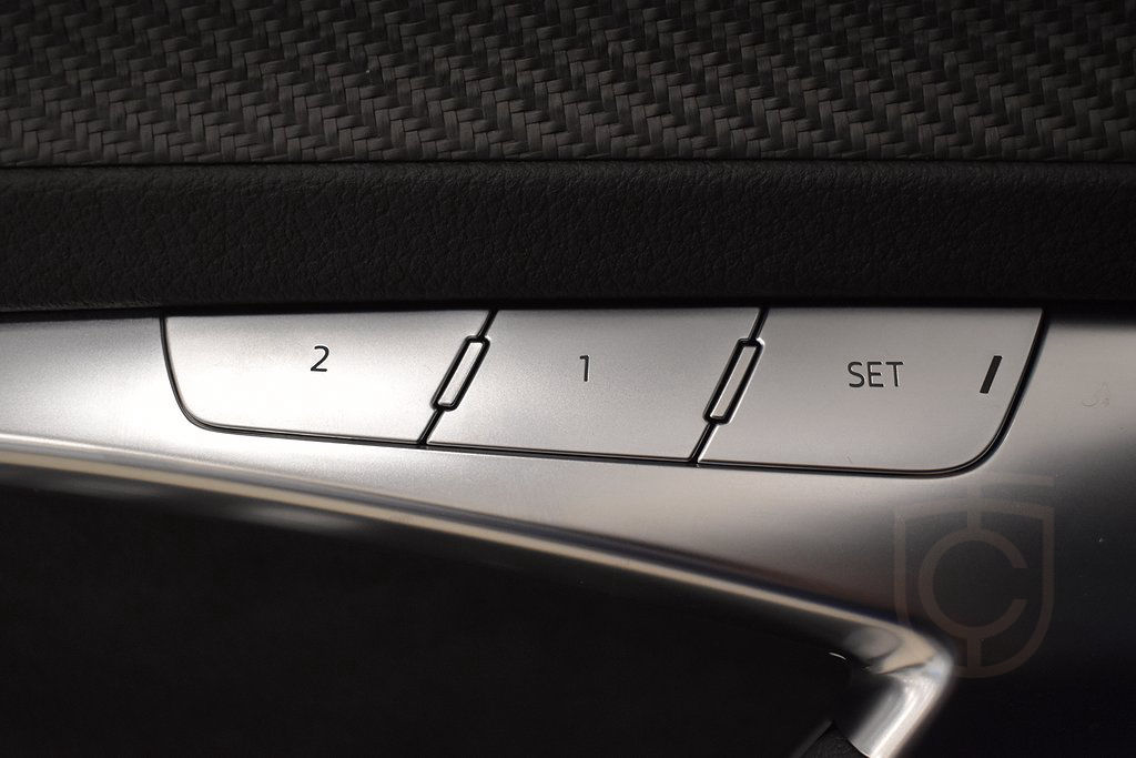 Audi RS6 Avant Matrix  Sv-såld 248mil B&O 600hk