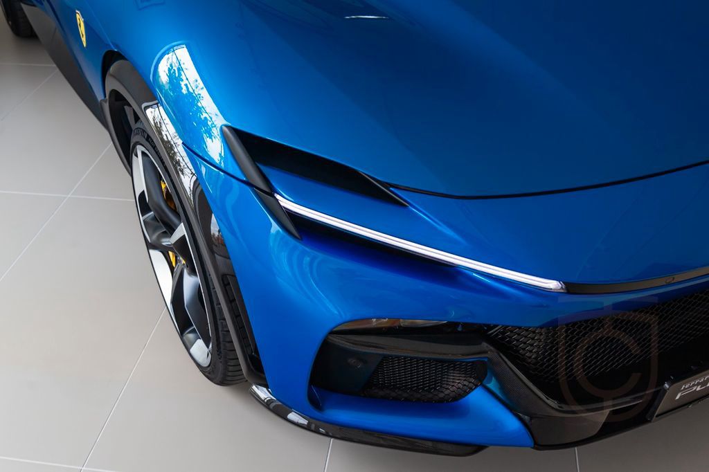 Ferrari Purosangue V12 DCT - Blu Corsa, Visual Carbon