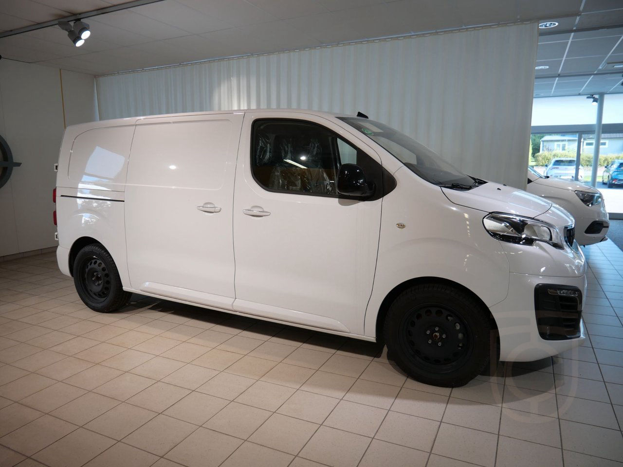 Peugeot e-Expert PRO+ L2