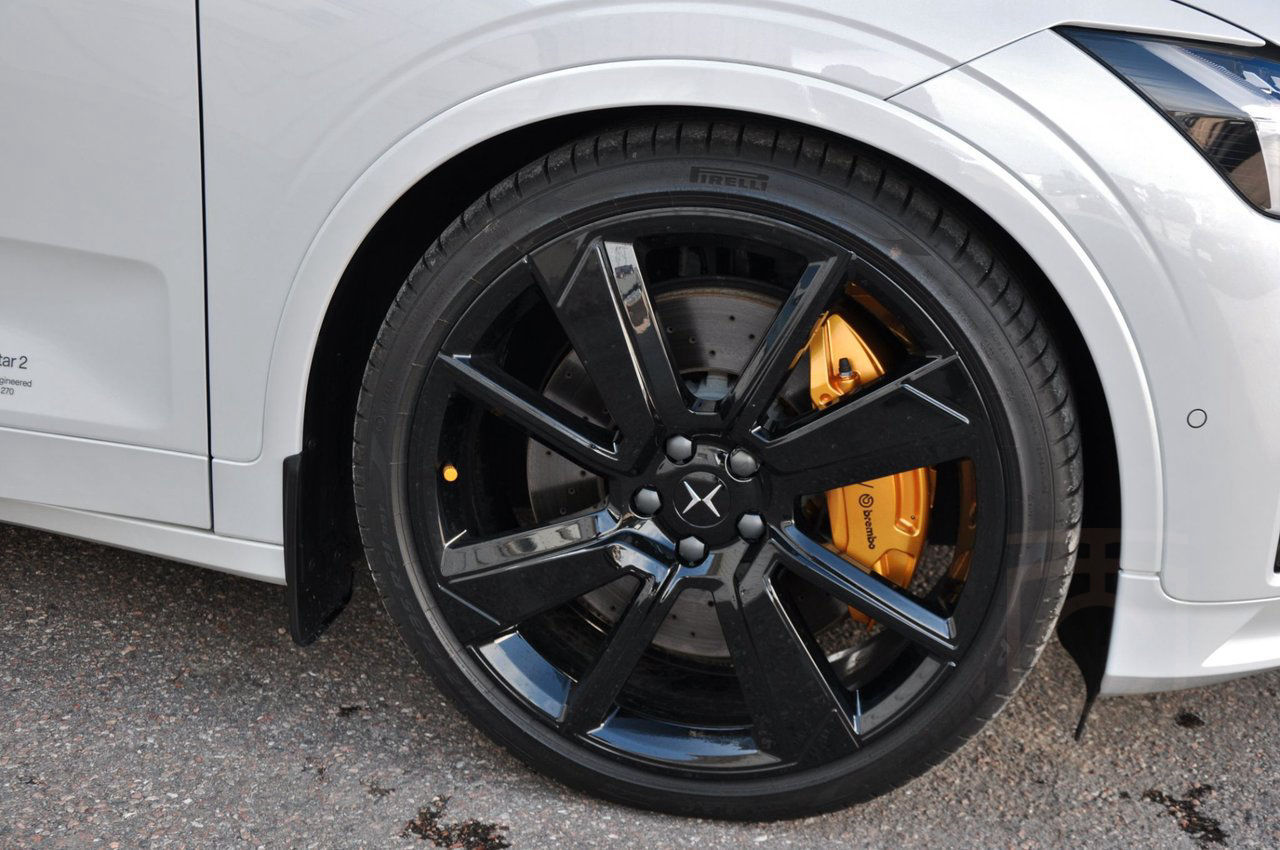 Polestar 2 Long Range