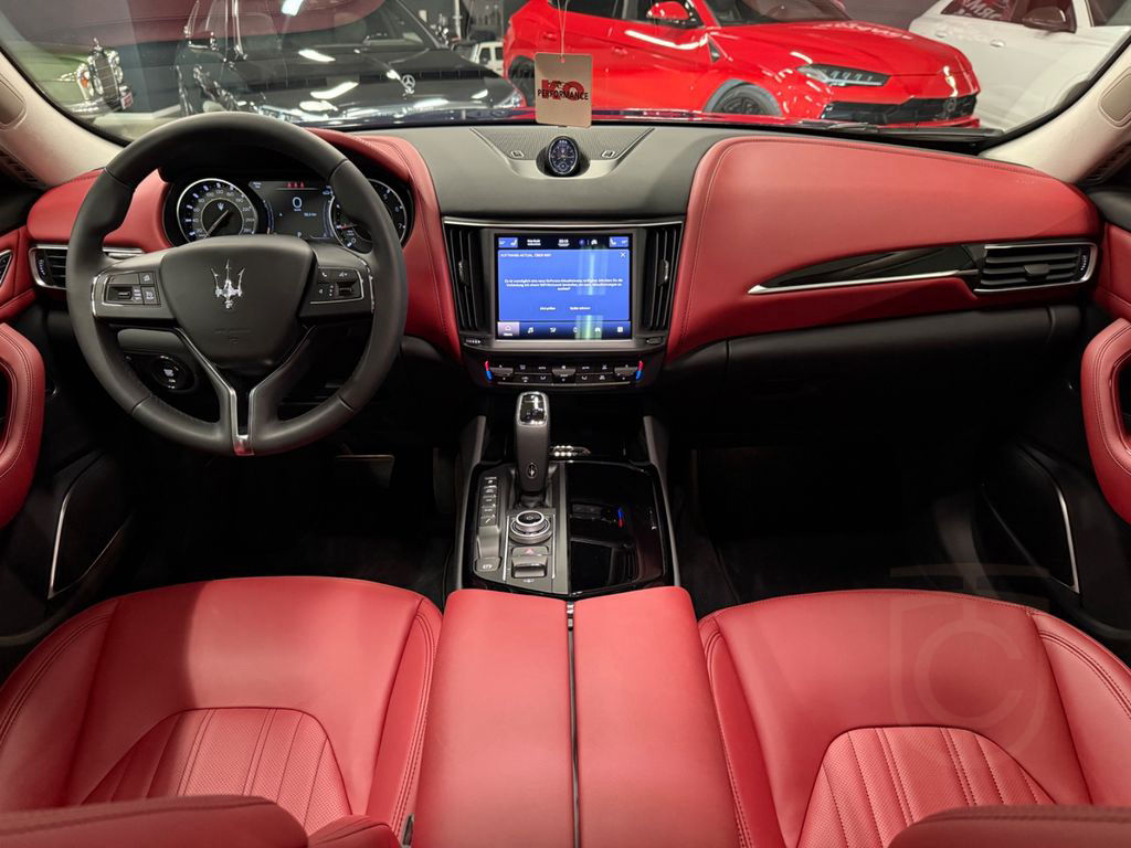Maserati Levante GT Hybrid Premium-Leder Panorama 21zoll
