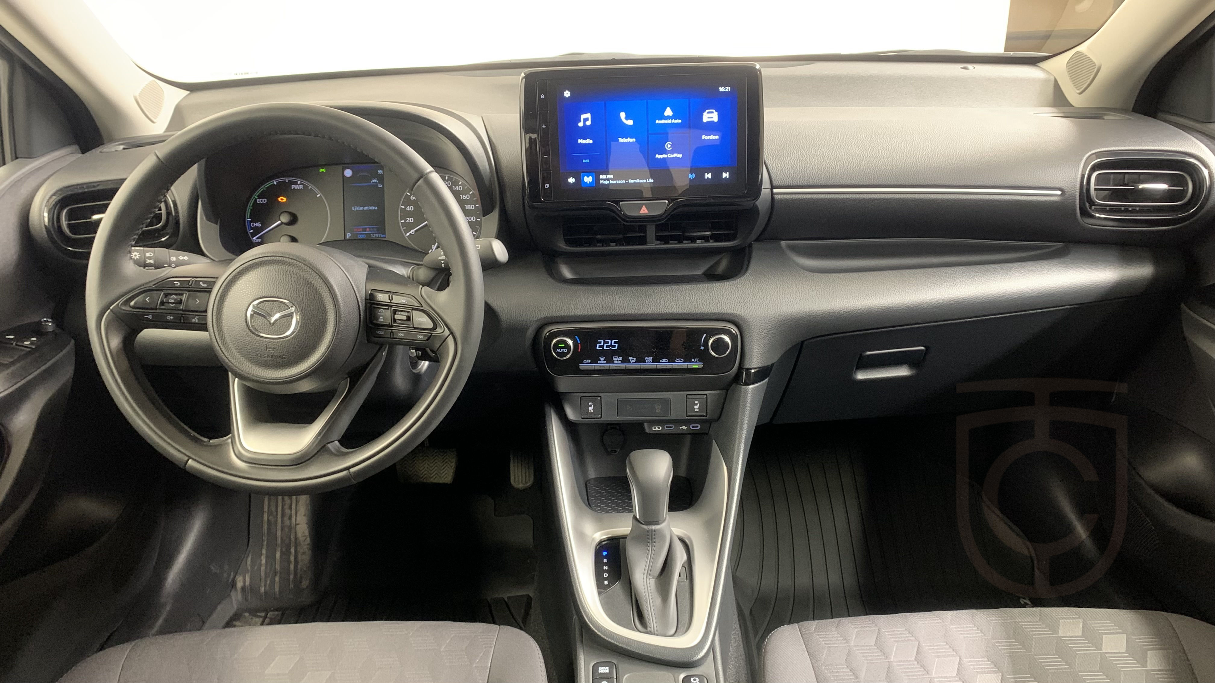Mazda 2 Hybrid