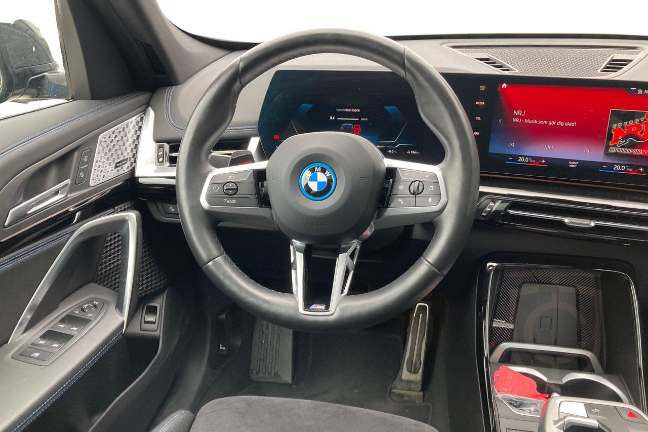 BMW iX1 xDrive30 M Sport