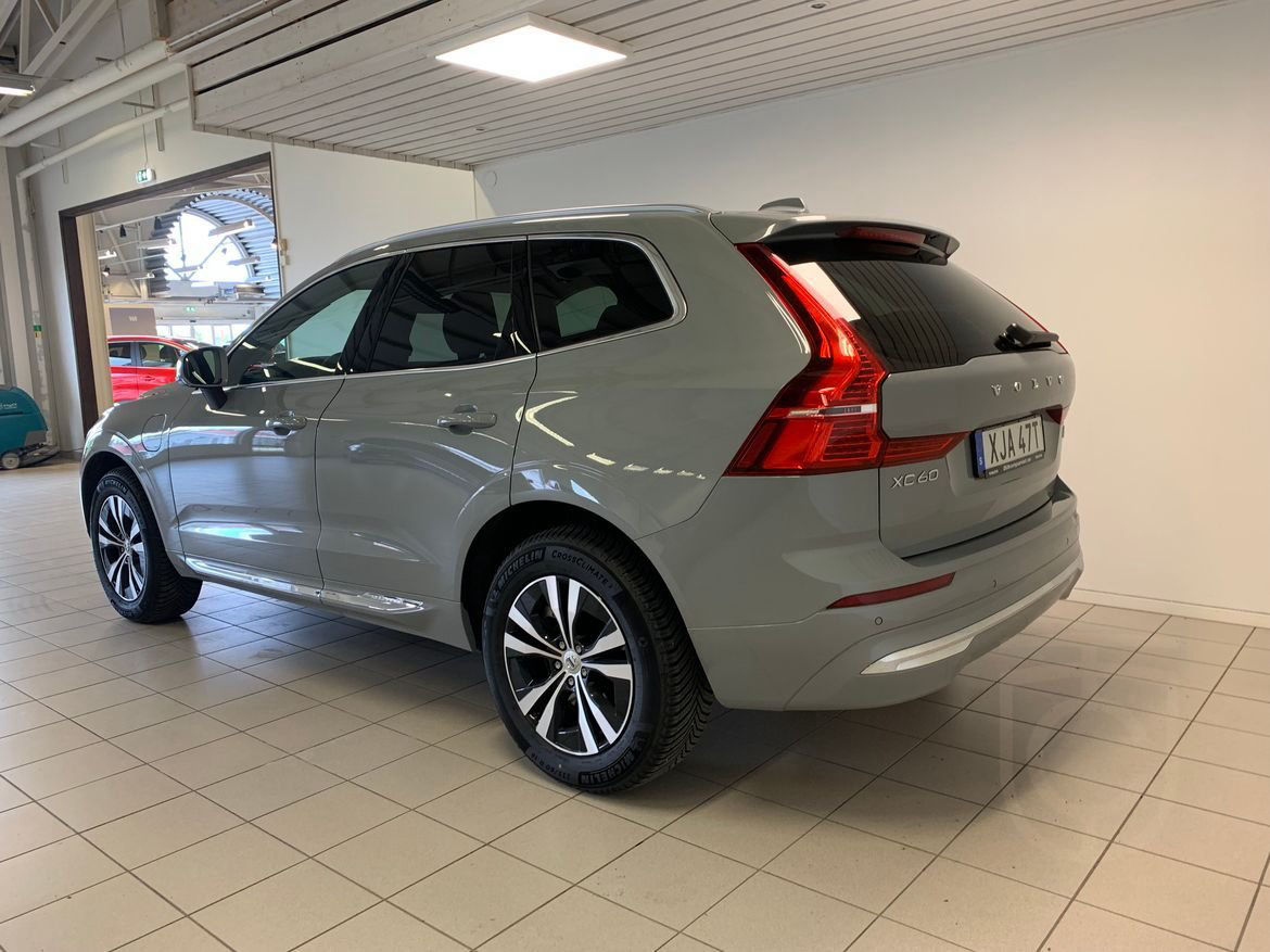 Volvo XC60 Recharge T6 AWD Geartronic 293kW 2024 Core, R-Design