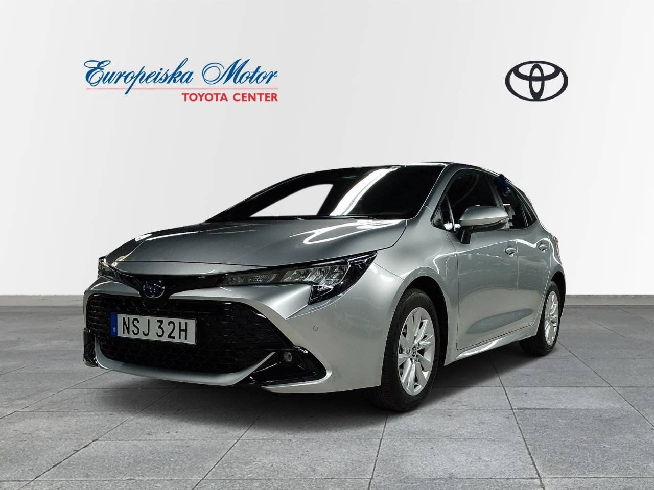 Toyota Corolla 1.8 HSD 5-d Active Plus