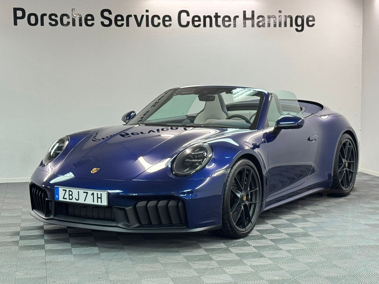 Porsche 911 992 Carrera GTS Cab