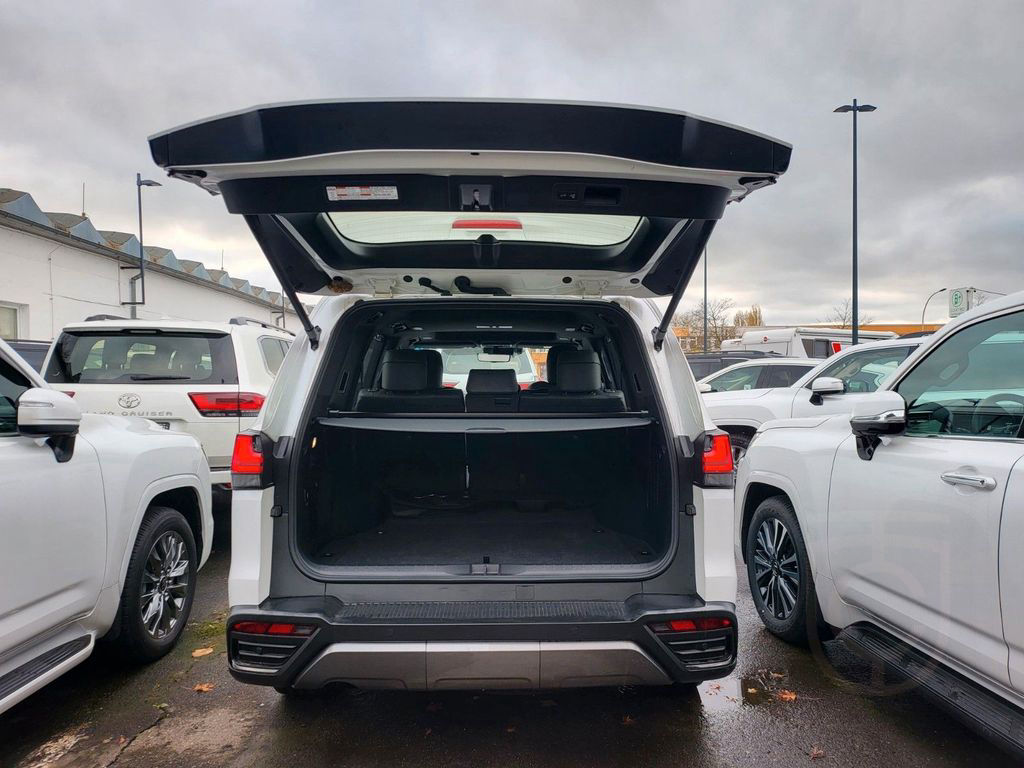Lexus LX 500+3.3TwinTurboV6D+FULL+EUmod+EUreg+BERLIN