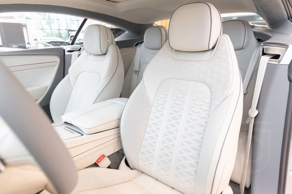 Bentley Continental GT Speed - Touring Spec., Wellness