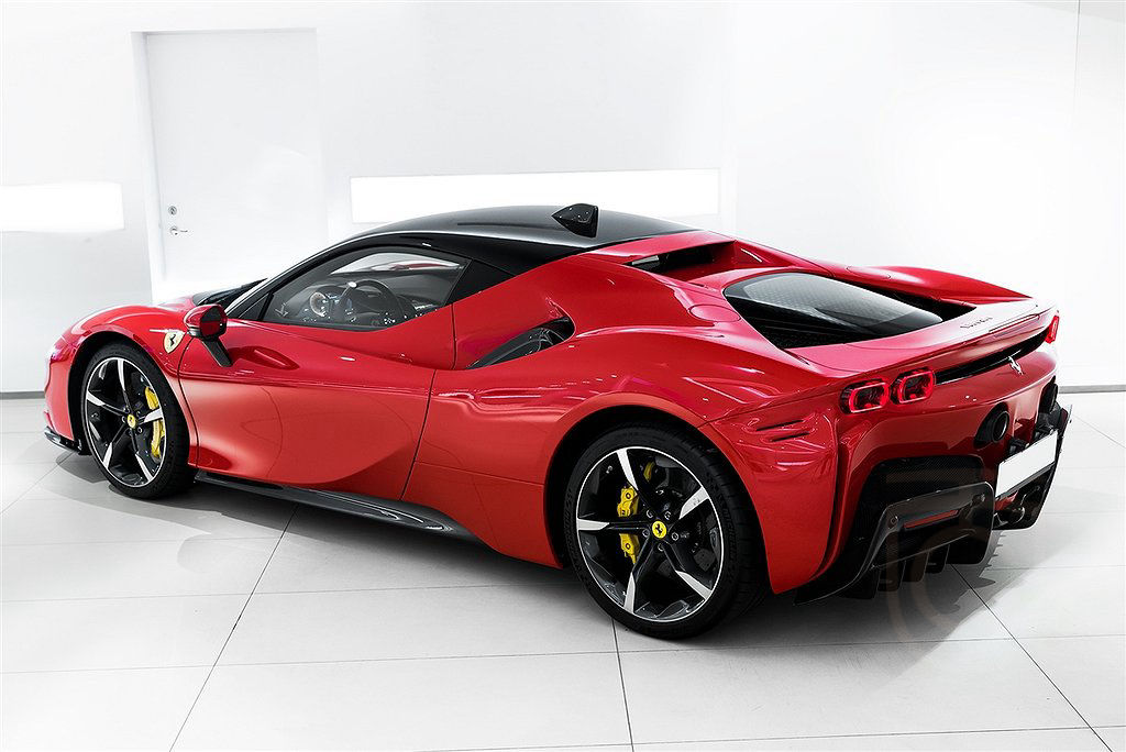 Ferrari SF90 Stradale