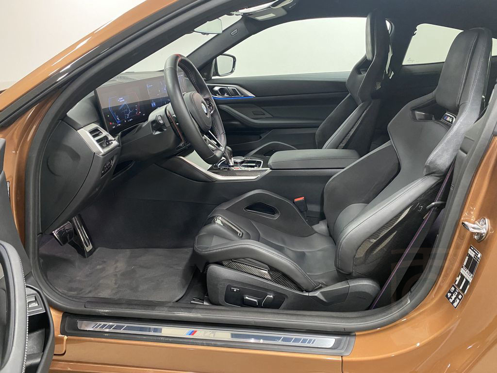 BMW M4 Competition M xDrive Coupé M Race Track Paket