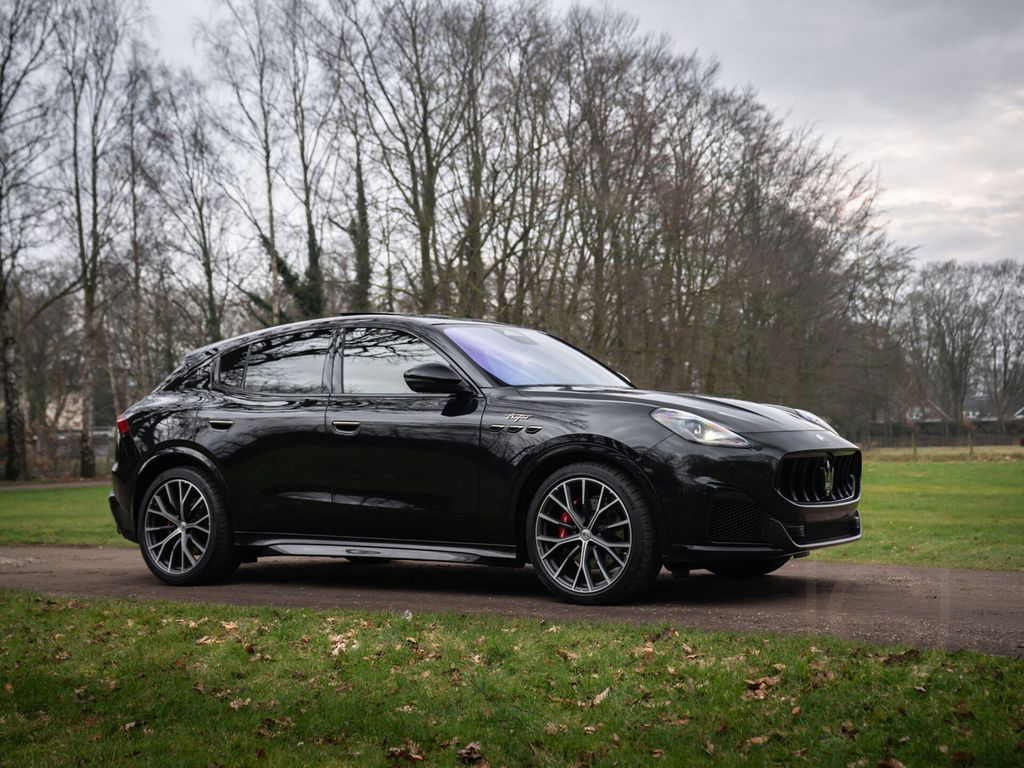 Maserati Grecale 3.0 V6 Trofeo 530pk | Sonus Faber | pano