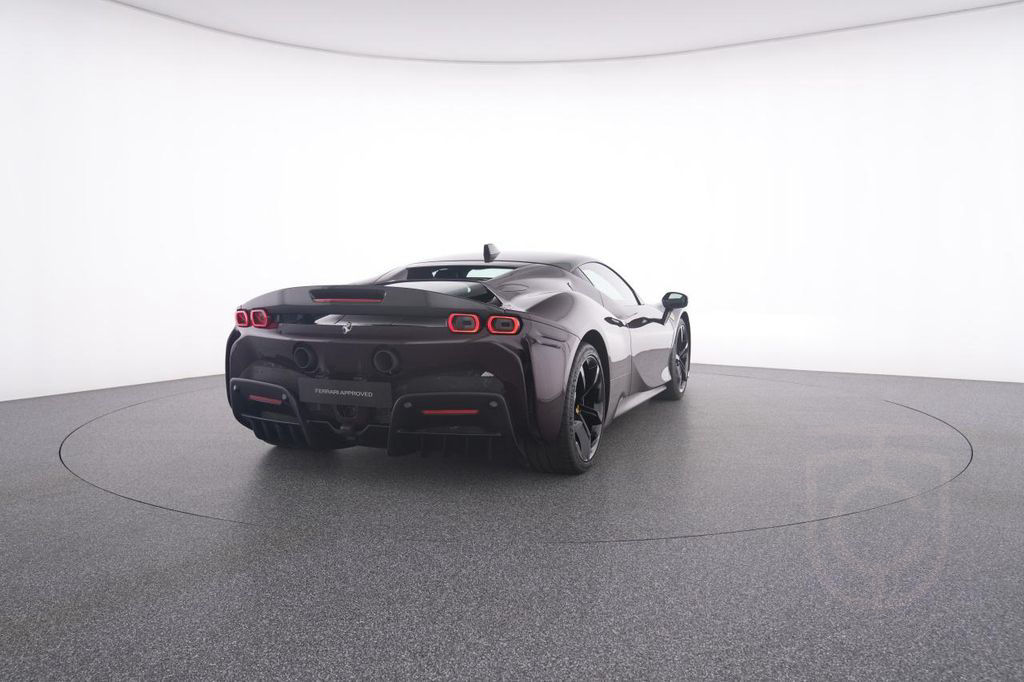 Ferrari SF90 Stradale LIFTSYSTEM CARBON LENKRAD