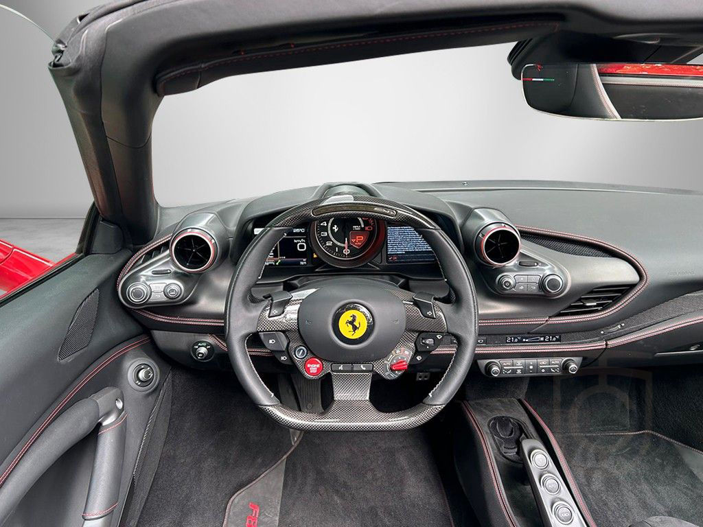 Ferrari F8 Spider / Lift / Racing Seat / Rosso Magma