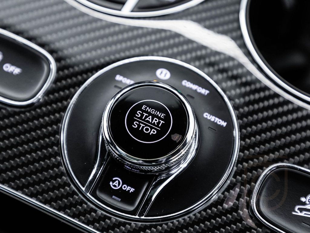 Bentley Bentayga S V8 - BENTLEY MANNHEIM