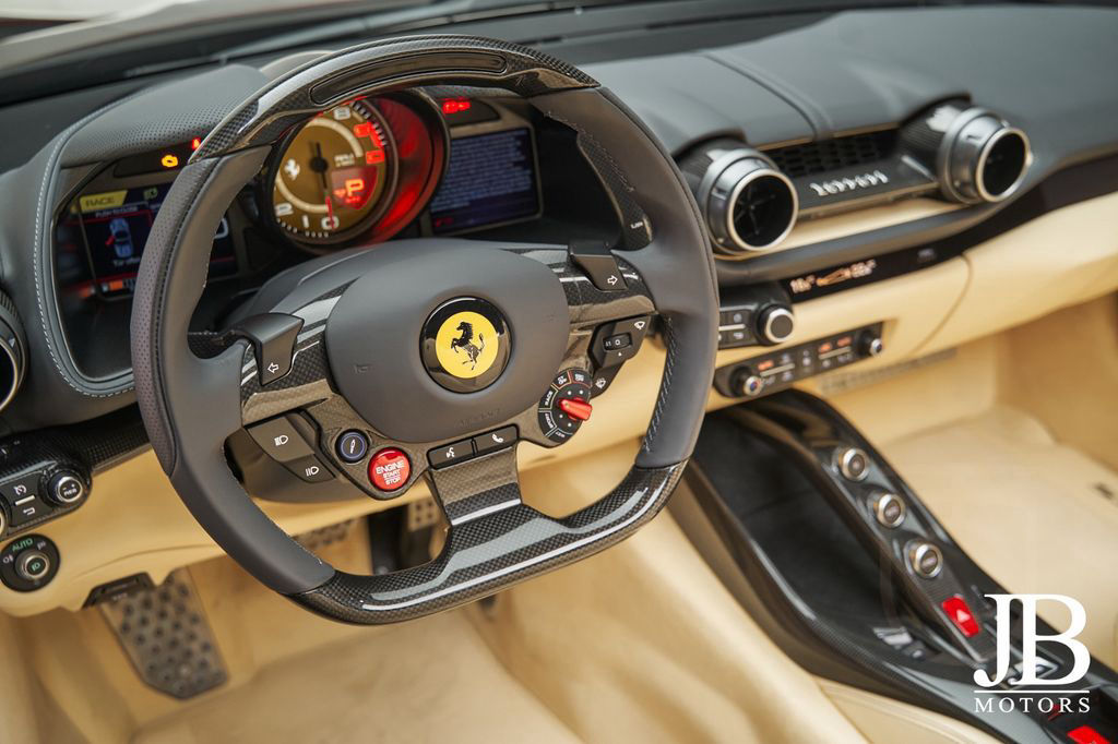 Ferrari 812 GTS Lift Full Carbon Passenger JBL 360° NEW