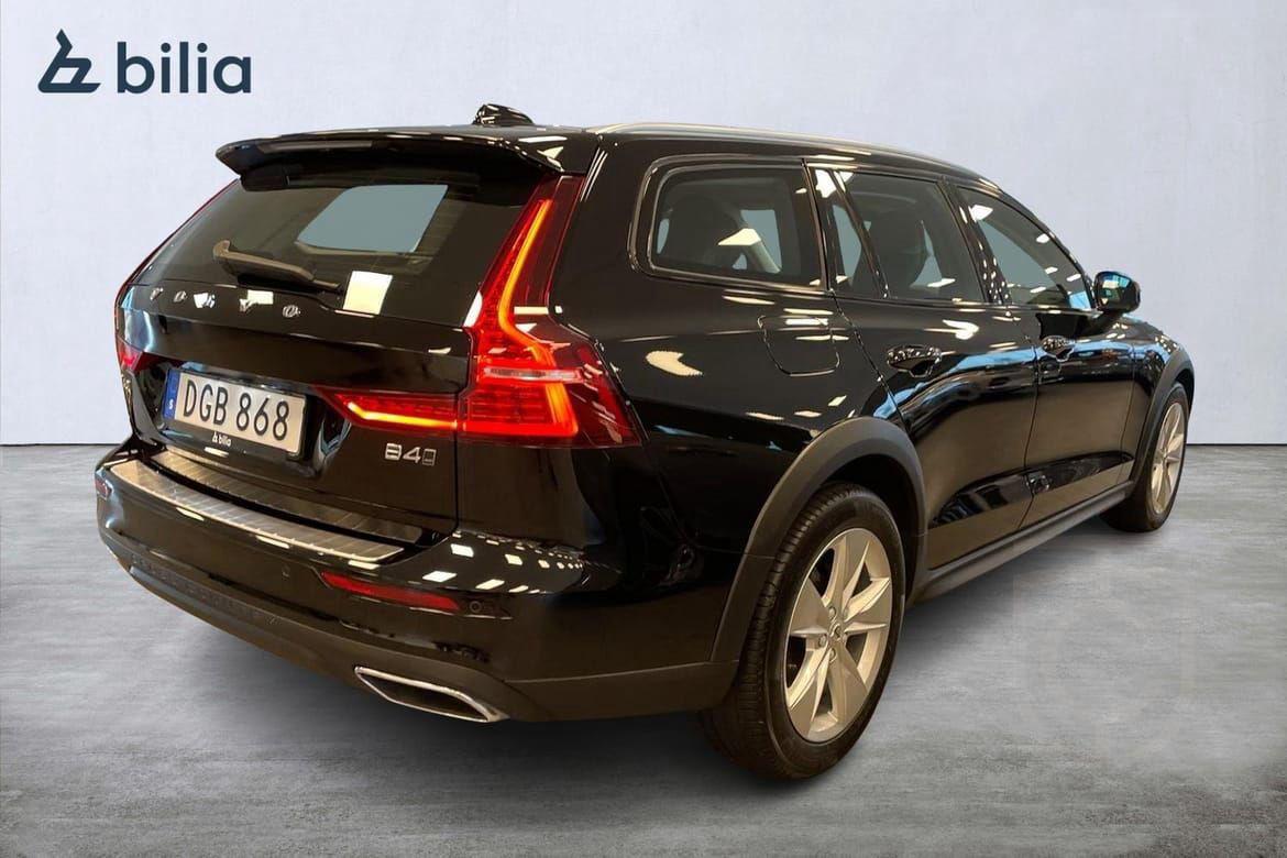 Volvo V60 Cross Country B4 AWD D Adv NaviP Edt -