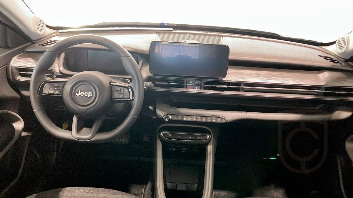 Jeep Avenger AVENGER LONGITUDE MHEV T3 1.2 100HP DC