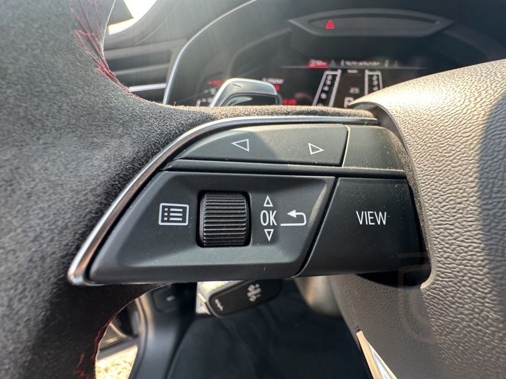 Audi RSQ8 4.0 TFSI quat./Matrix/StHz/HuD/B&O/Pano/HAL