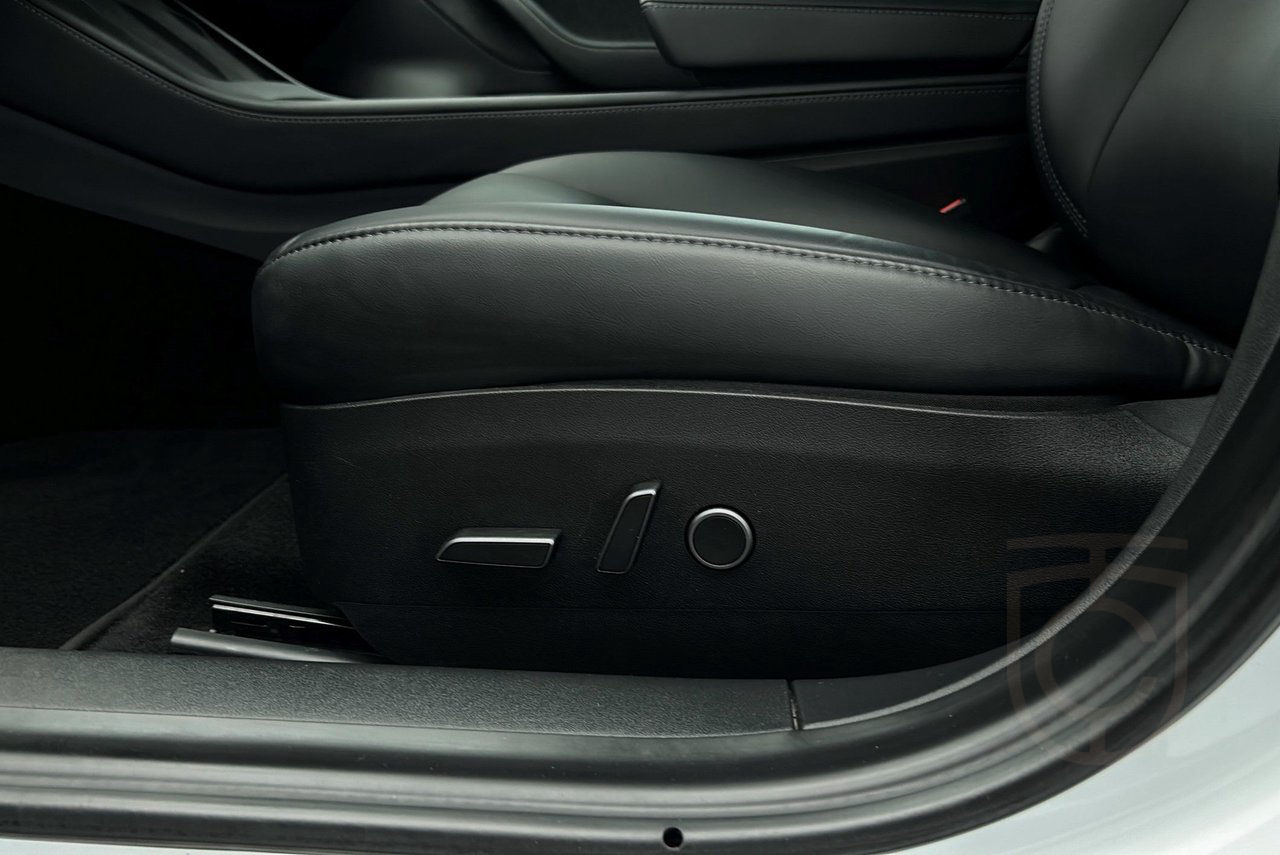 Tesla Model 3 Standard Range