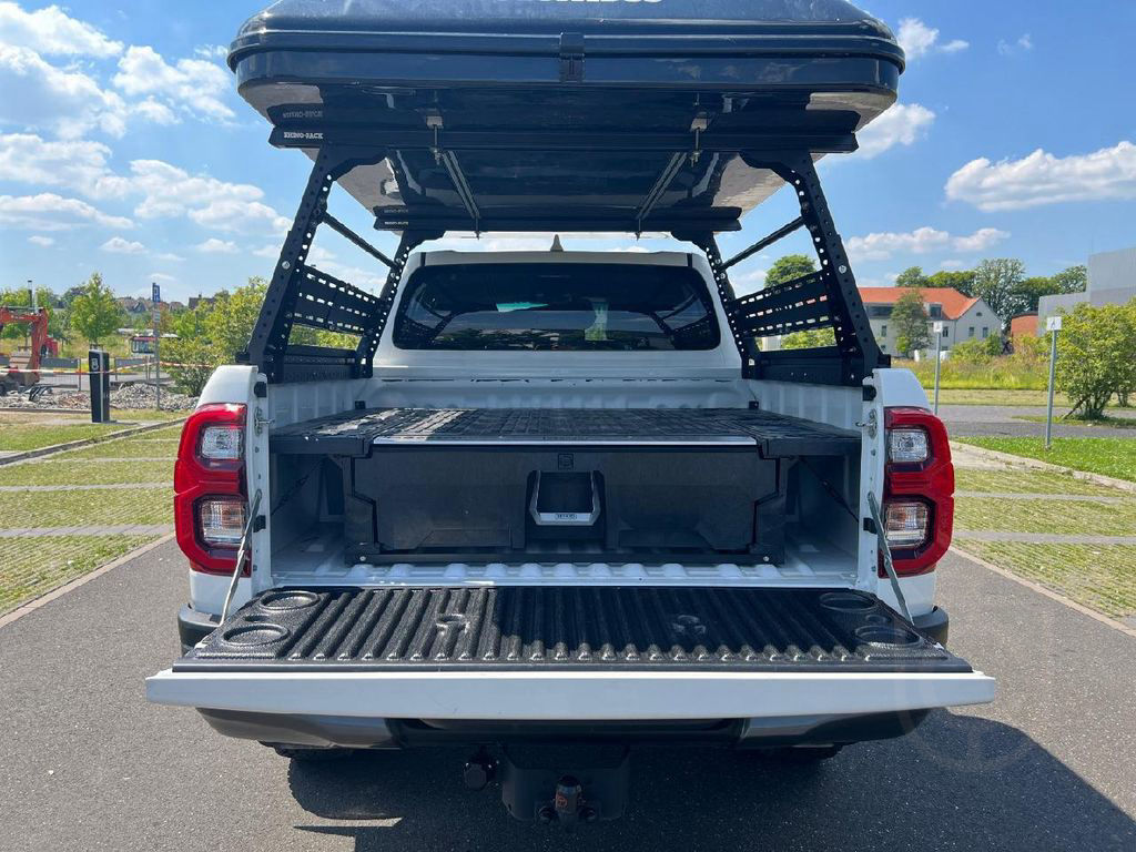 Toyota Hilux Double Cab Style 4x4