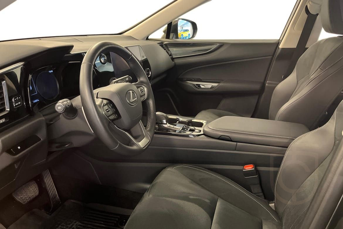 Lexus NX 350h FWD COMFORT