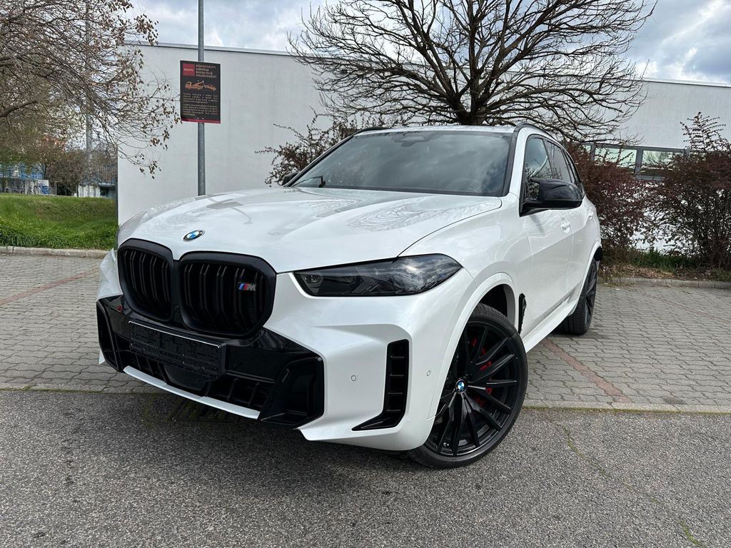 BMW X5 M60 i xDrive*B&W*