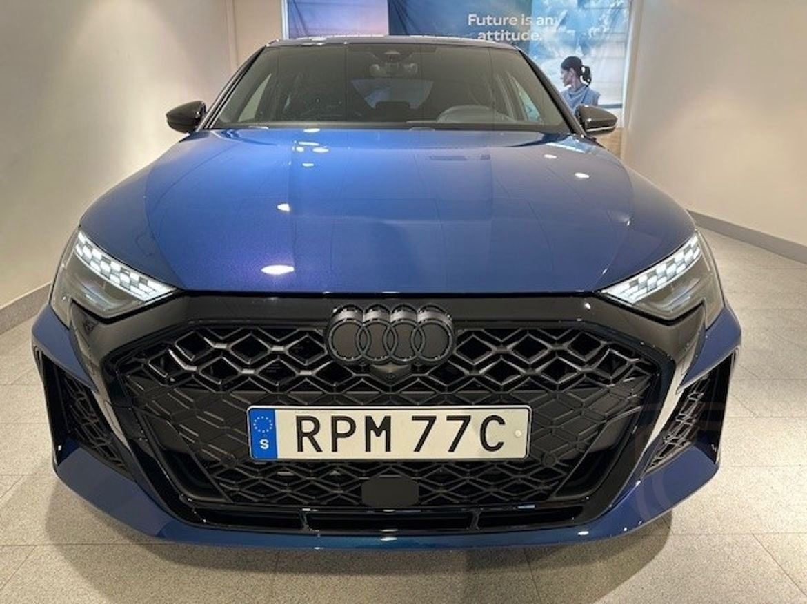 Audi RS3 RS 3 Sportback S-tronic - Snabb