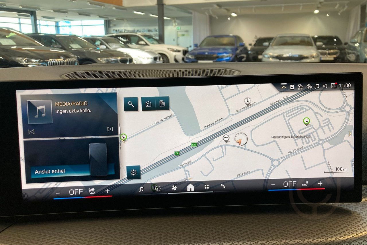 BMW 330e xDrive Touring
