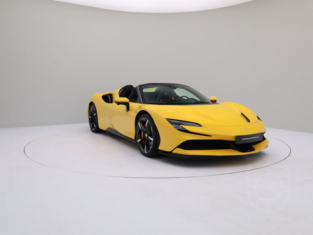 Ferrari SF90 Spider - FERRARI HAMBURG