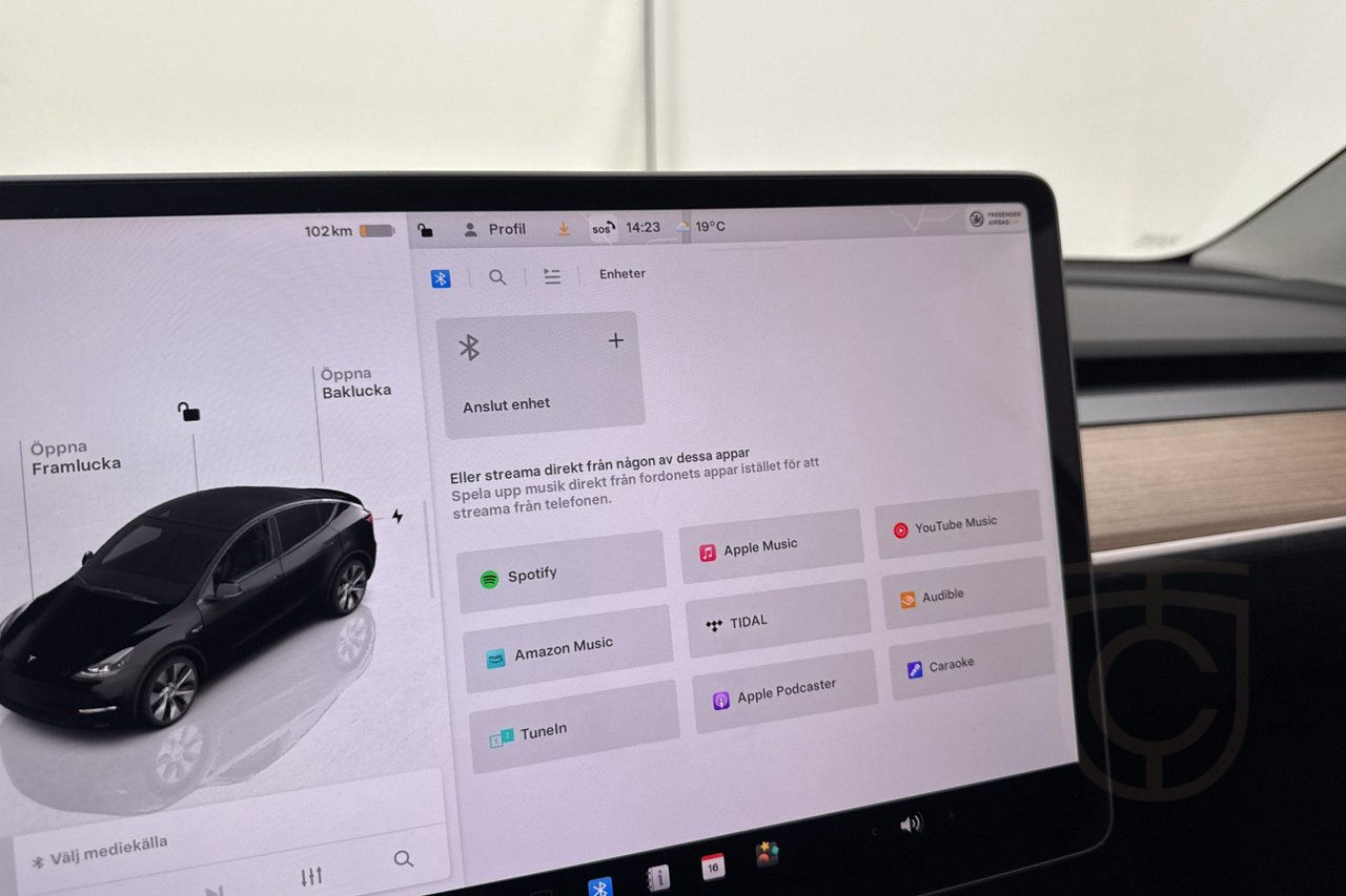 Tesla Model Y Long Range AWD