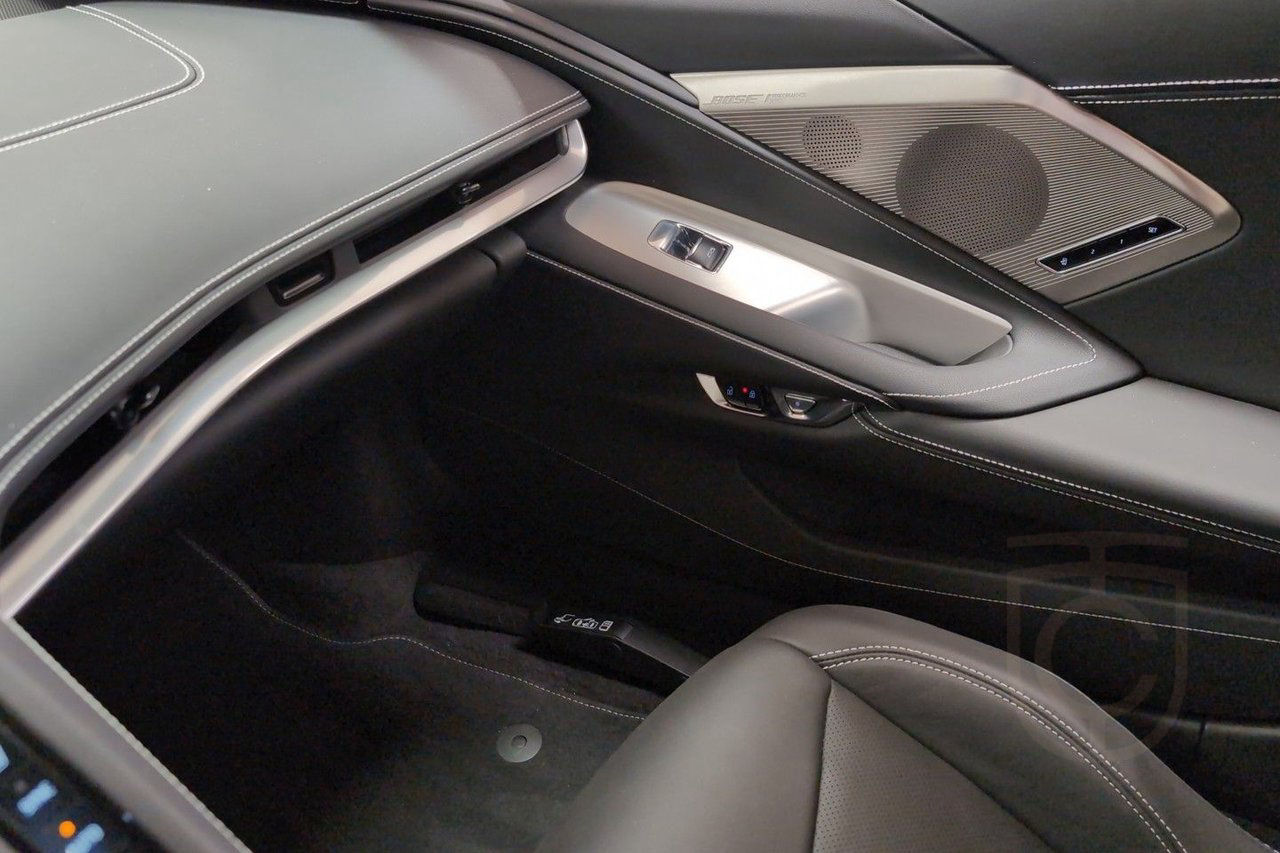 Chevrolet Corvette Stingray Convertible DCT 354kW 2024