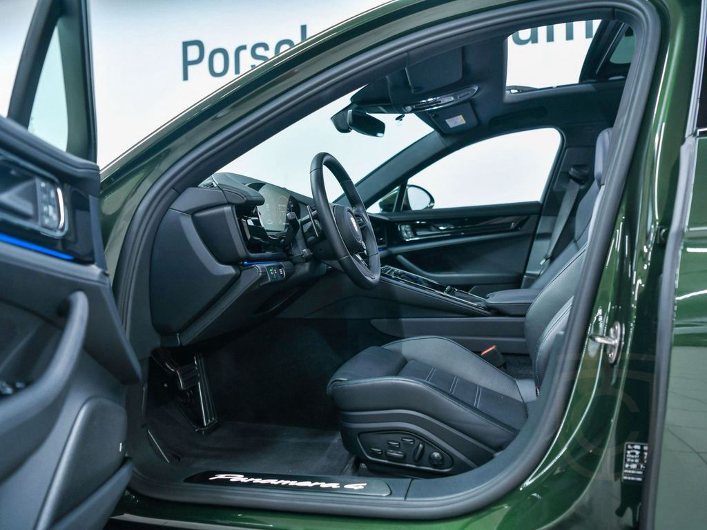 Porsche Panamera 4 E-Hybrid