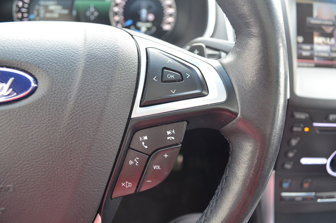Ford Edge Sport/AWD/Panorama/TažZař
