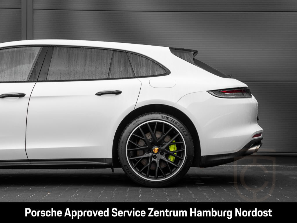 Porsche Panamera 4S E-Hybrid Sport Turismo Sportabgasan.