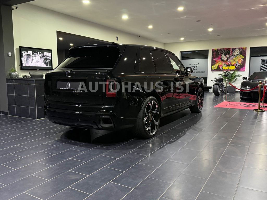 Rolls-Royce Cullinan II BLACK BADGE,FACELIFT,FULL,CURTAINS