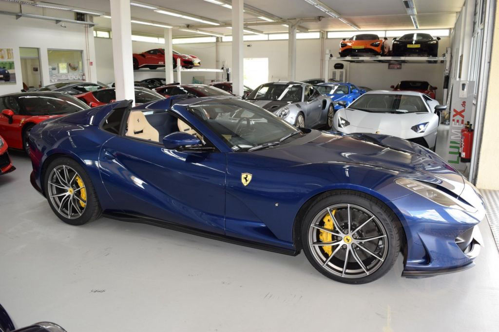 Ferrari 812 GTS
