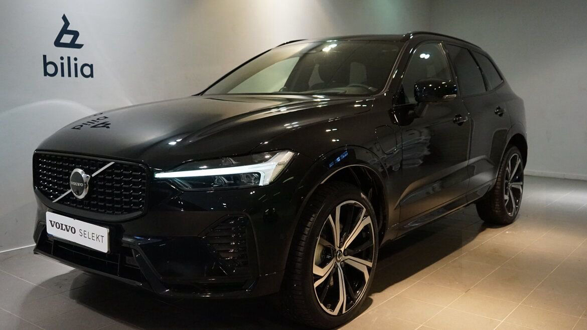 Volvo XC60 Recharge T8 Ultimate Dark, Bowers & Wilkins, 21\"