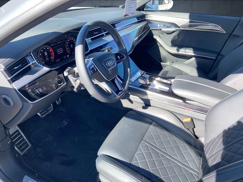 Audi S8 TFSI tiptr. Matrix HUD N-Sicht PANO Stdhzg.