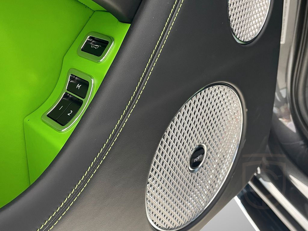 Bentley Bentayga V8 Black Edition - DemoCar