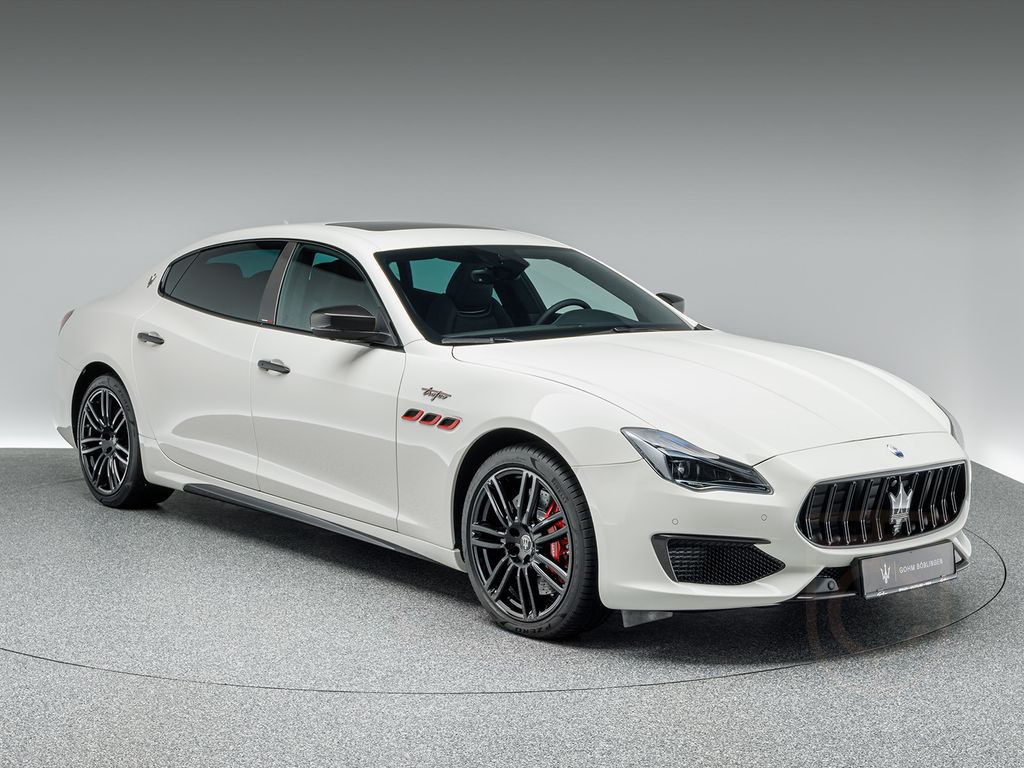Maserati Quattroporte Trofeo CARBON PAKET