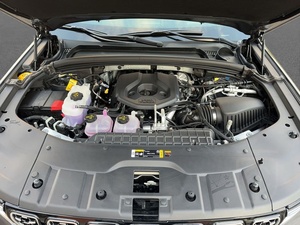 Jeep Grand Cherokee Summit Reserve Plug-In-Hybrid 4xe
