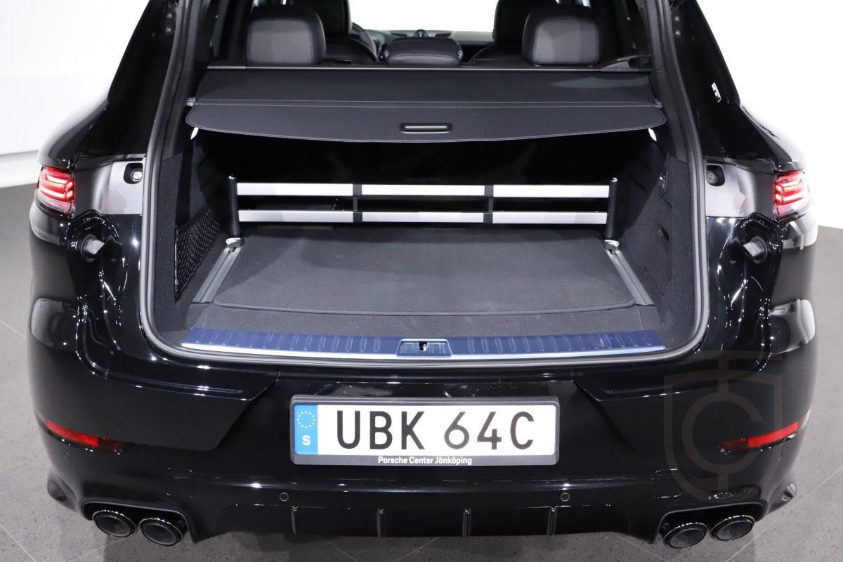Porsche Cayenne SUV