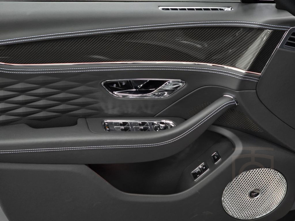 Bentley Flying Spur S V8*Mulliner*NAIM*Cambrian Grey*