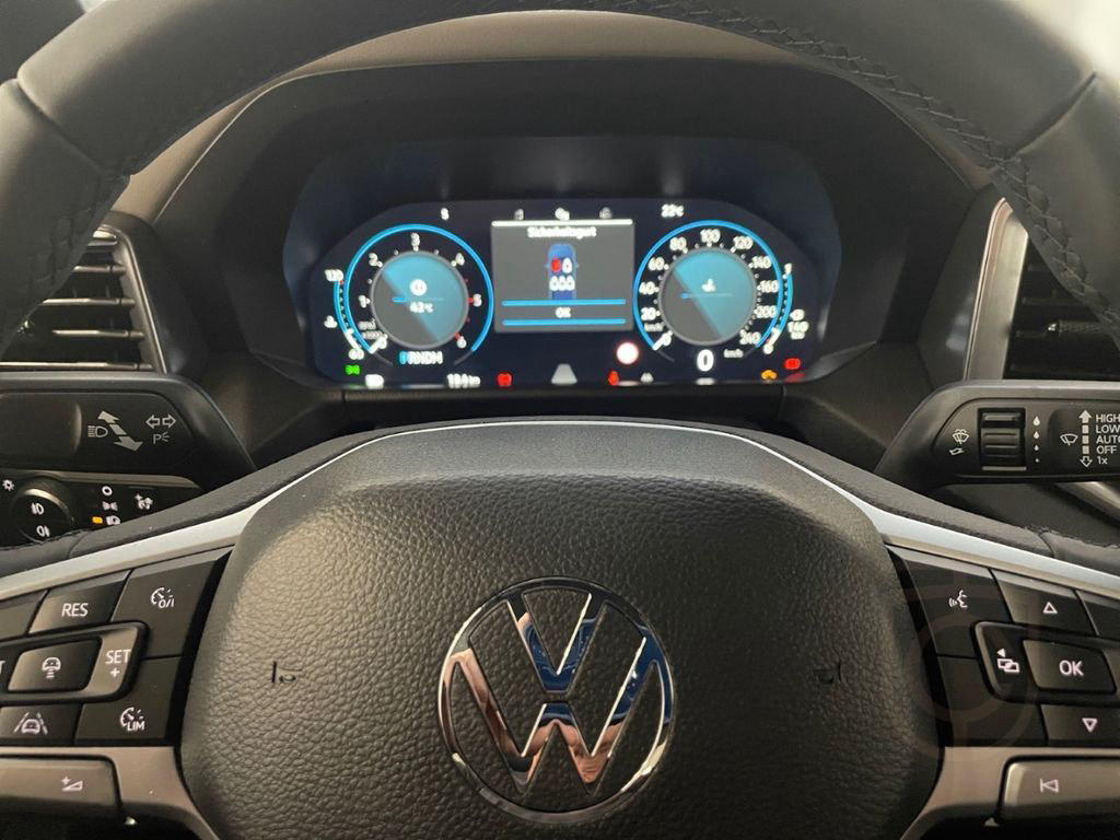 Volkswagen Amarok 3.0 TDI 4M Aventura LED Sthzg AHK LED NA
