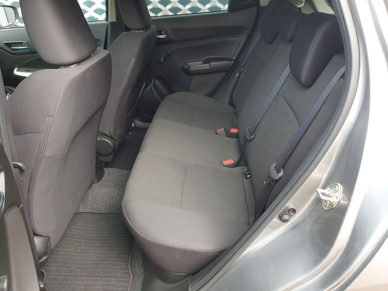 Suzuki Swift 1.2 Select Automat Hybrid