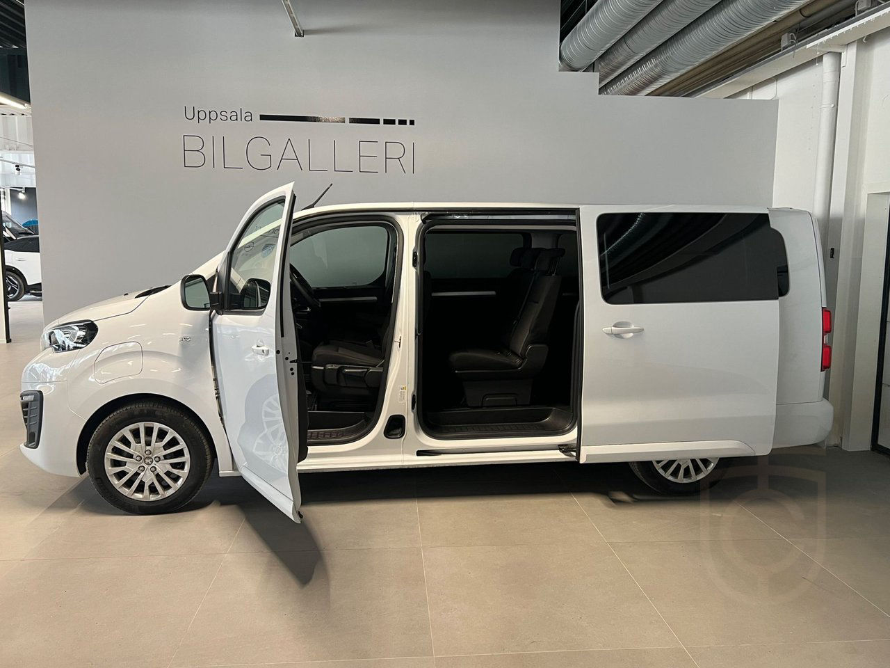 Peugeot Traveller e-Traveller