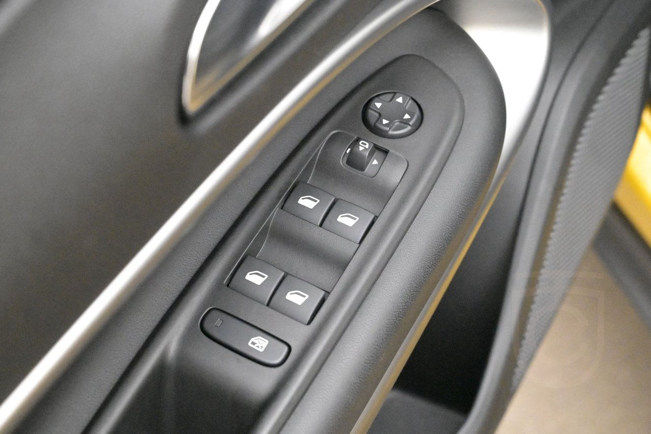 Jeep Avenger Electric Summit LED AdapFart