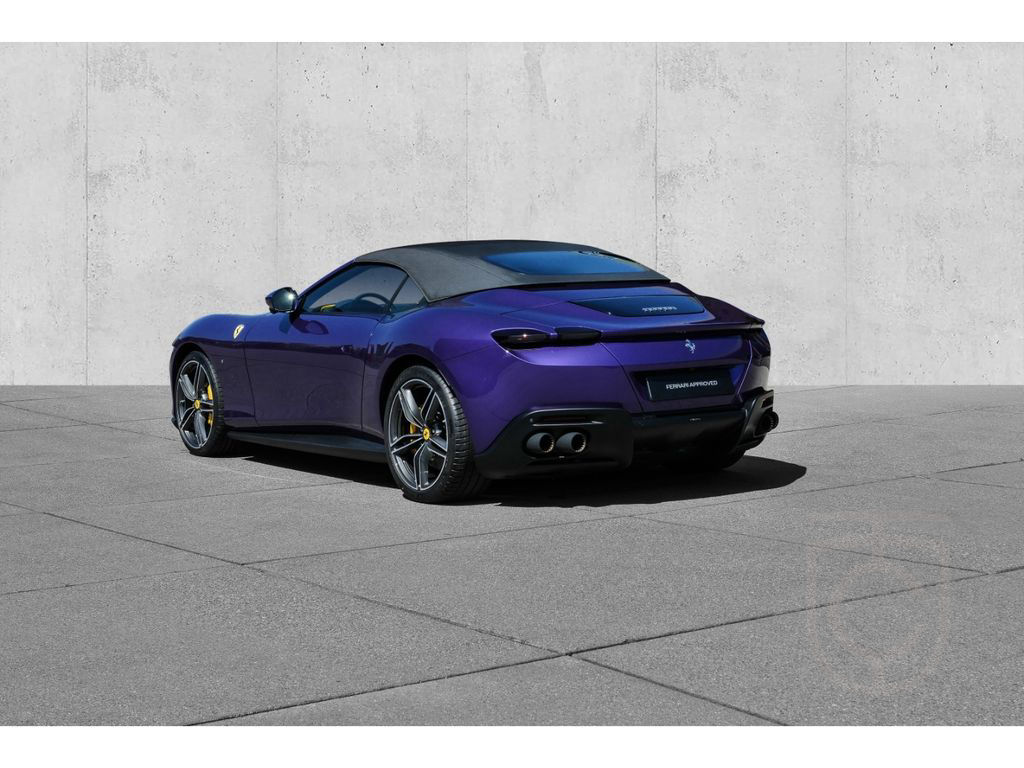 Ferrari Roma Spider *Carbon+LED*MagneRide*Passenger-Disp
