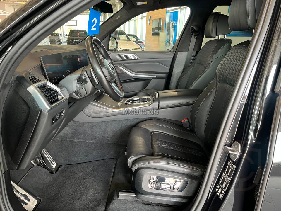BMW X7 xDrive40d M Sportpaket Sport Aut. Standhzg.
